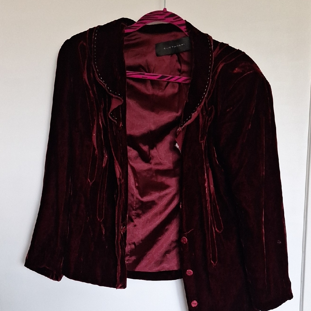 Elie Tahari Red Velvet Blazer Sophisticated Suit Jacket Magnetic Buttons Size S